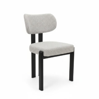 Silla tapizada de comedor modelo 4417 con patas metálicas negras